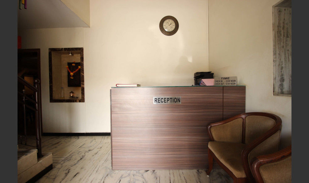 Hotel Q Deck Mumbai Exterior foto
